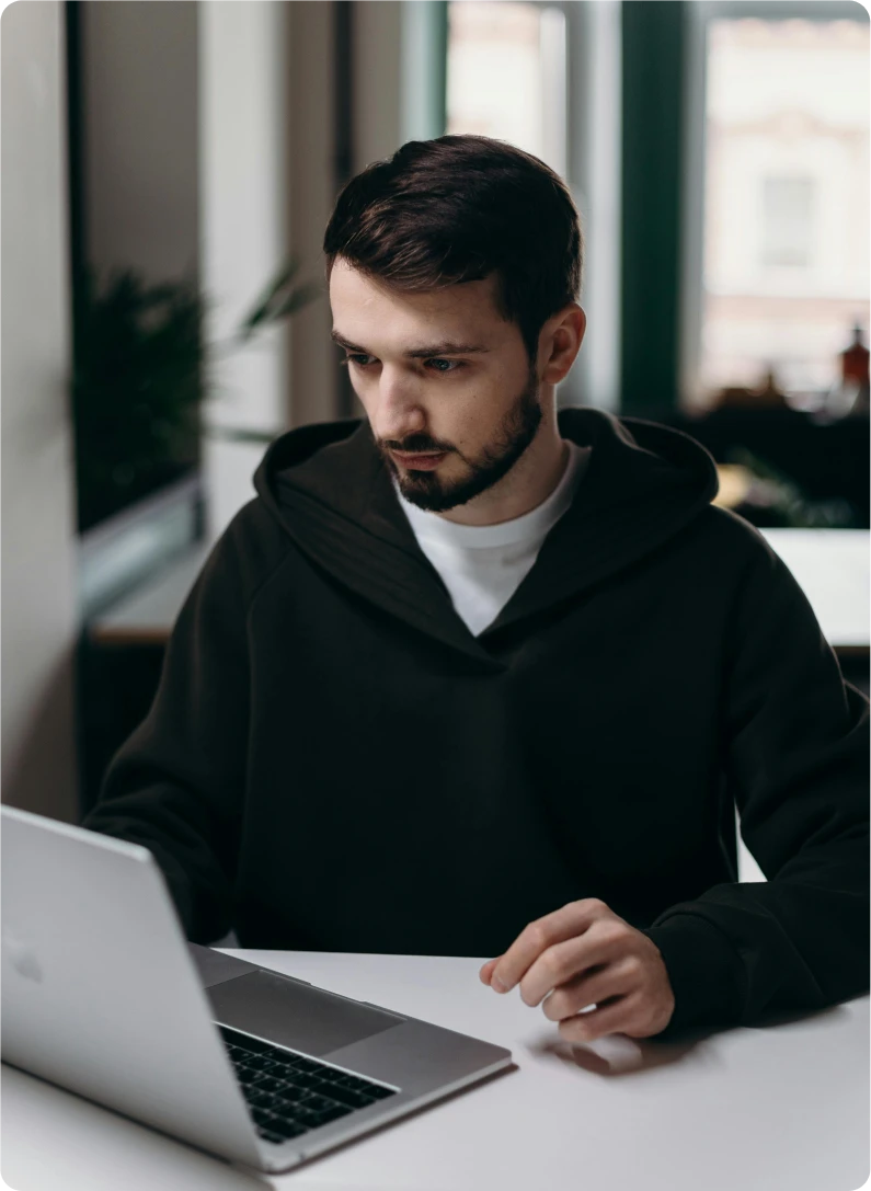 Customer testimonial graphic